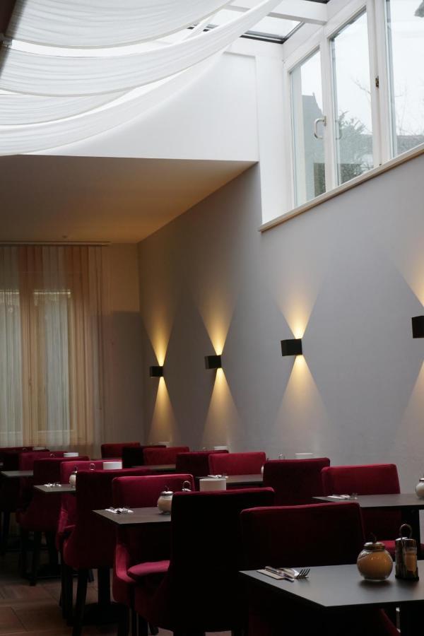 Hotel Gruener Baum Kaufbeuren Buitenkant foto